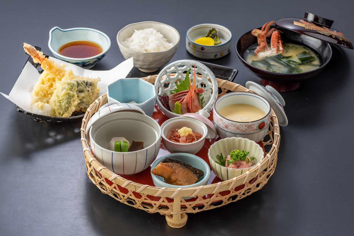 ホテルサンミ倶楽部別館 ★お手軽★脂のノったお刺身or揚げたてサクサク天ぷら★ご夕食は3種類から選べる“新鮮海鮮和定食”