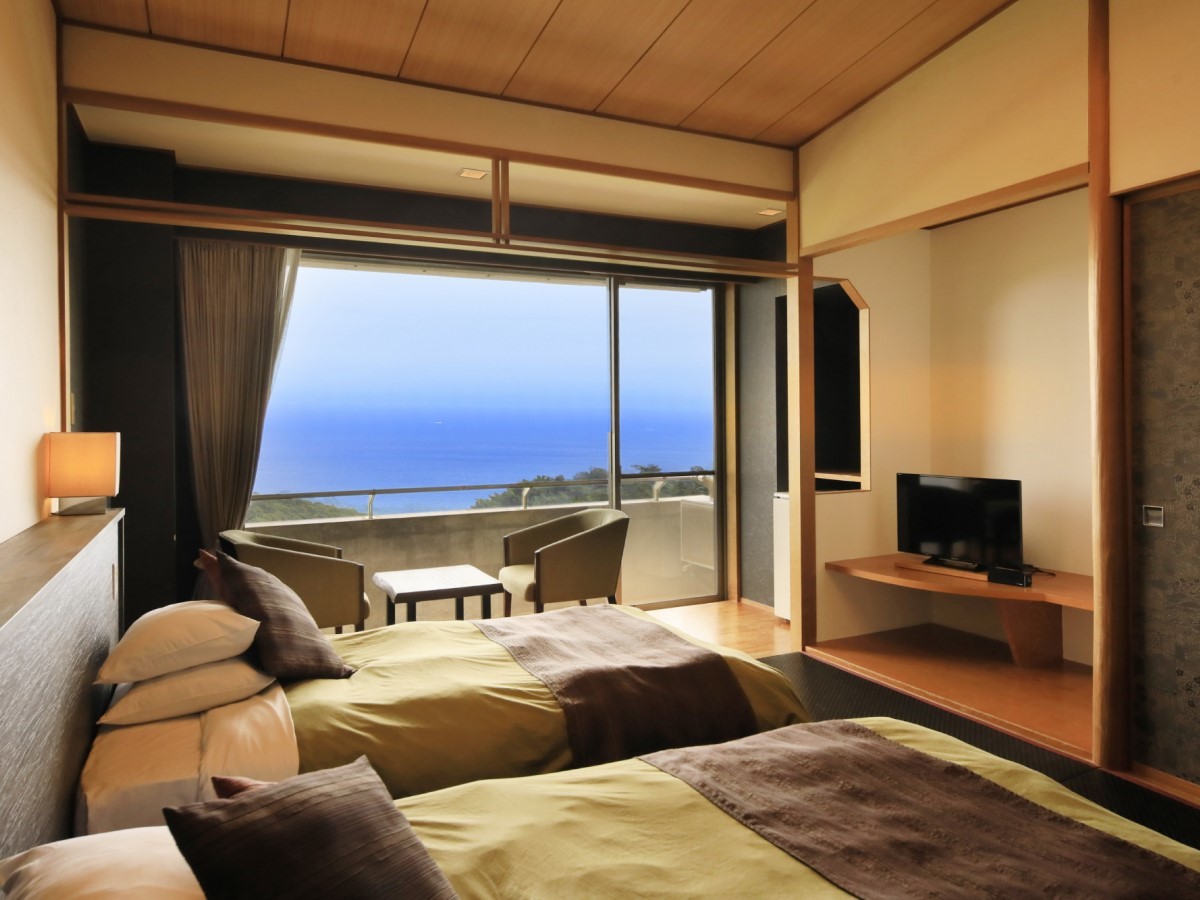 ゆとりろ熱海 【2人旅専用】オールインクルーシブ宿で気ままな2人旅／3大特典付＜スタンダード会席★＞