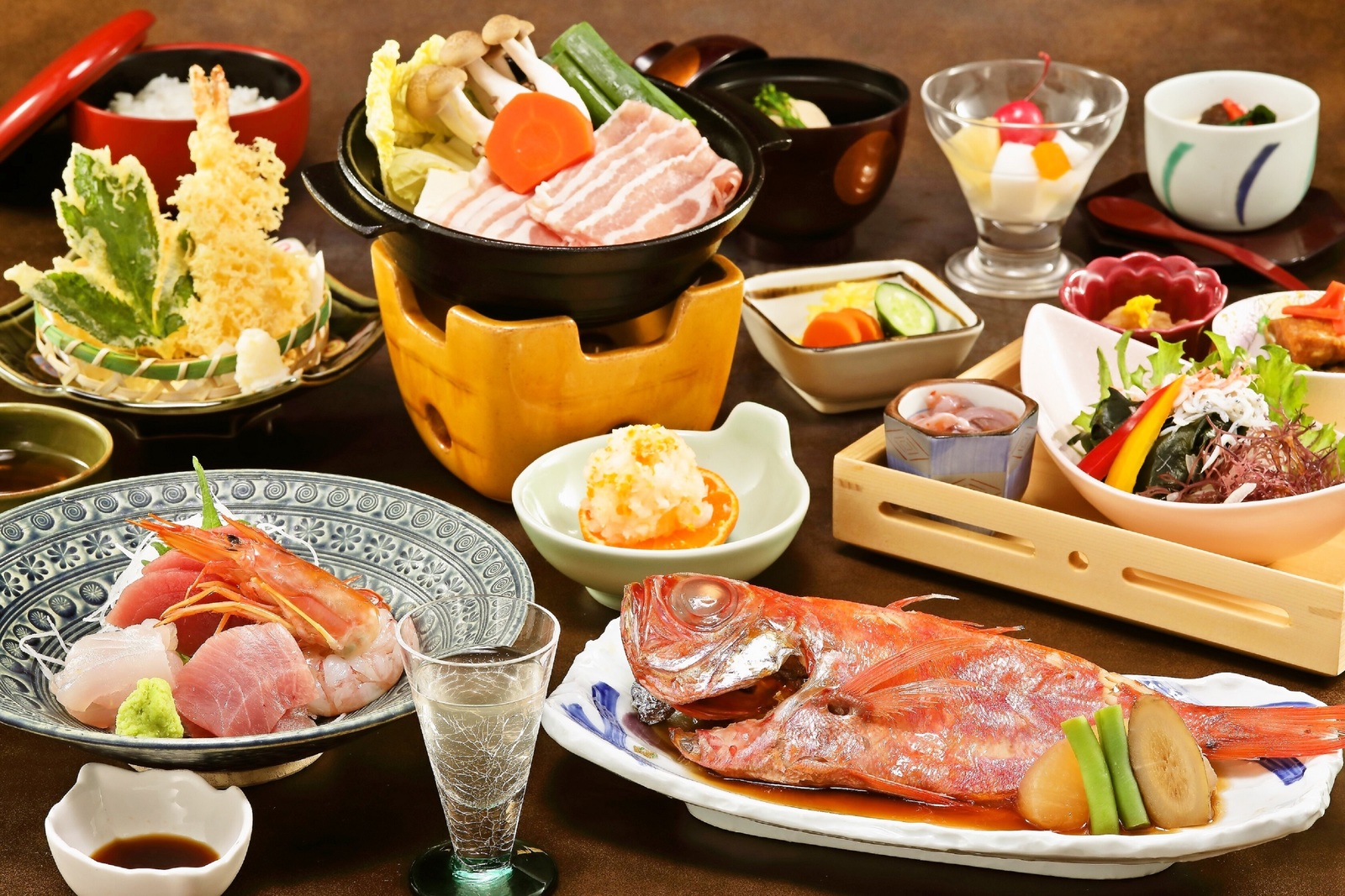 ホテル伊豆急 ★謝恩プラン★小金目鯛1尾付きのご夕食！1室2名様ご利用@13200円～！