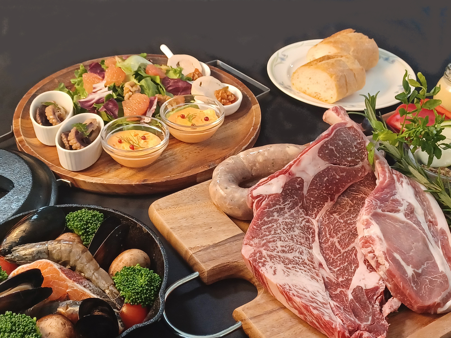 藤乃煌　富士御殿場 【グレードUP】◇スペシャルBBQプラン◇前菜やデザートもついたBBQディナー（朝夕食付）