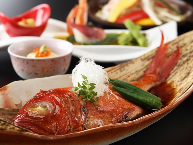 伊東小涌園 【スタンダード 1泊2食】 かけ流し温泉と飲泉処で温泉三昧&夕食は金目鯛の姿煮付き 