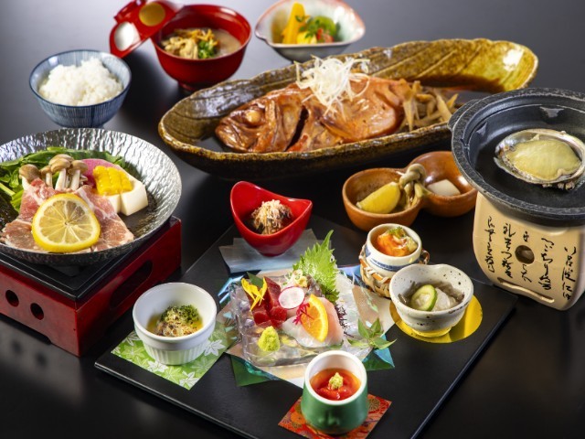 伊東小涌園 迷ったらコレ！◆料理長おすすめ会席　◆夕食は金目鯛姿煮＆鮑◆朝食は和定食　