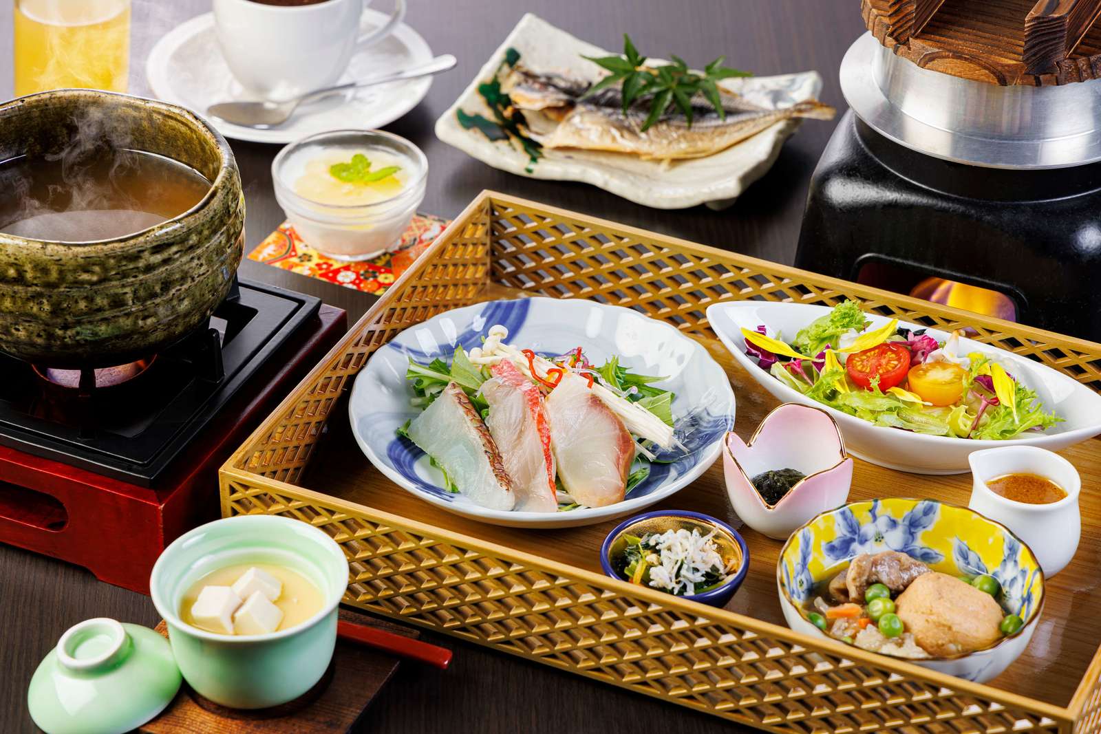 伊東緑涌 【1泊朝食】庭園露天風呂付客室 ■ 朝食はお部屋食
