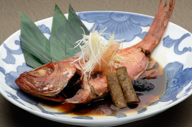 熱川大和館 《お料理グレードアップ》地魚姿盛りと伊勢海老、鮑の踊り焼き、金目鯛の姿煮付