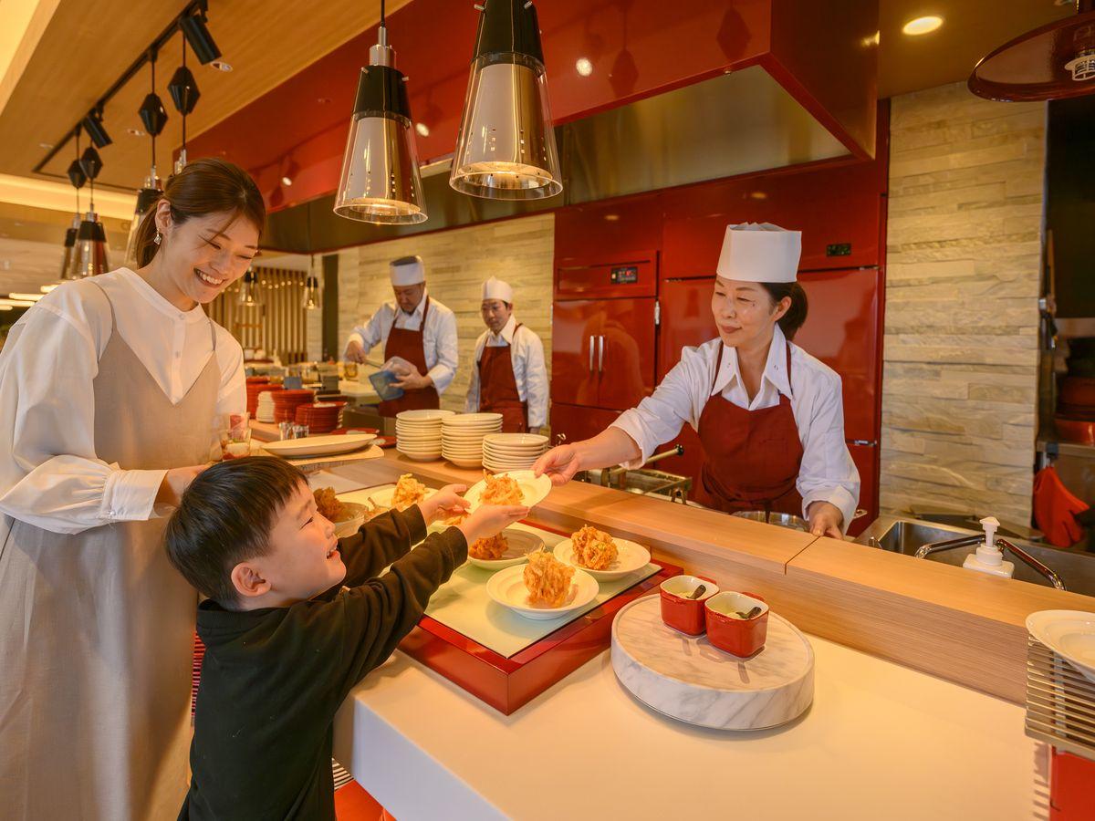 亀の井ホテル　熱海 熱海グルメとイタリアの風を感じる90種の和洋ビュッフェプラン1泊2食付