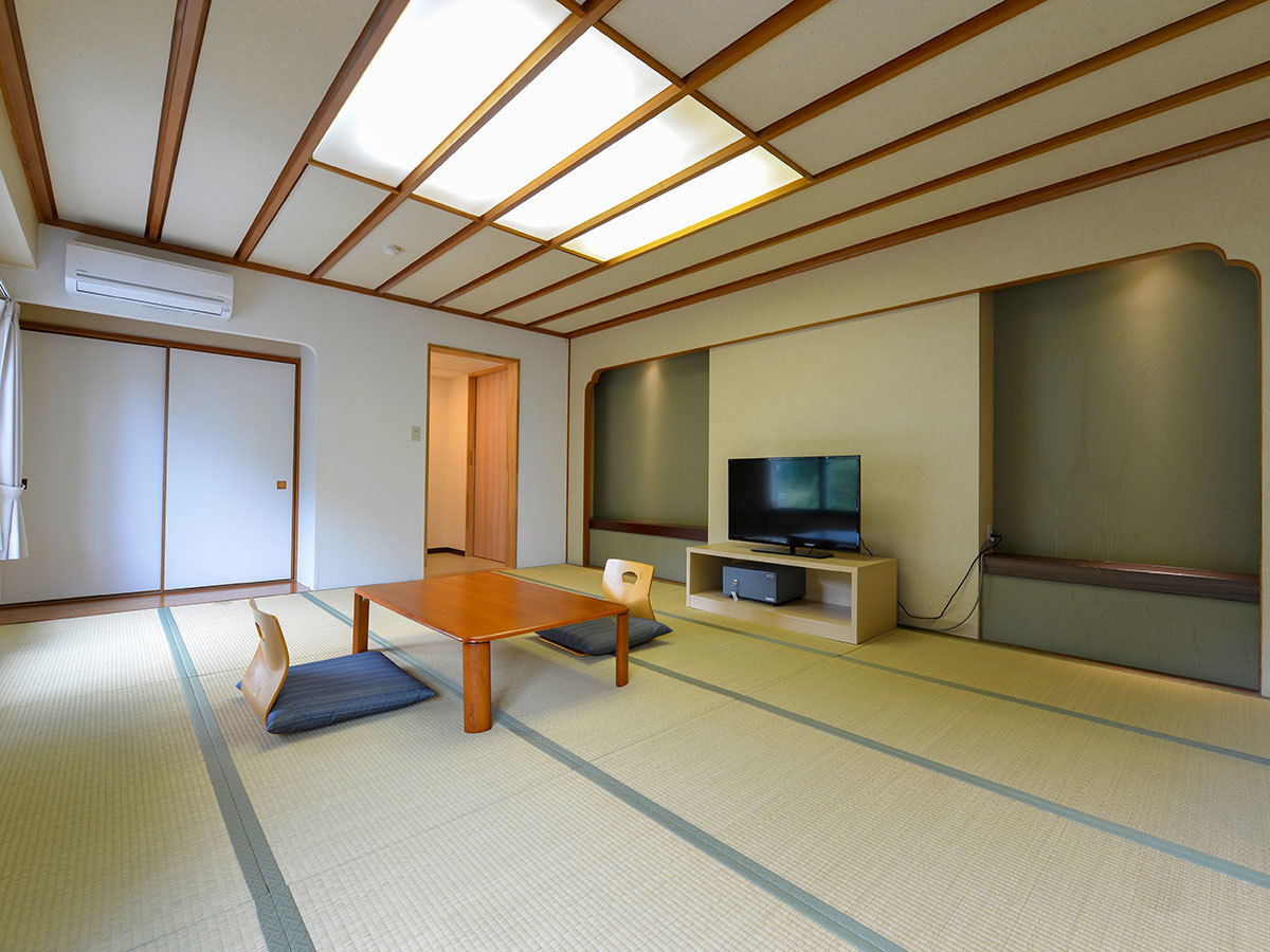 大江戸温泉物語 ホテル水葉亭 【禁煙】エコノミー和室14畳内風呂なし(本館 眺望なし...