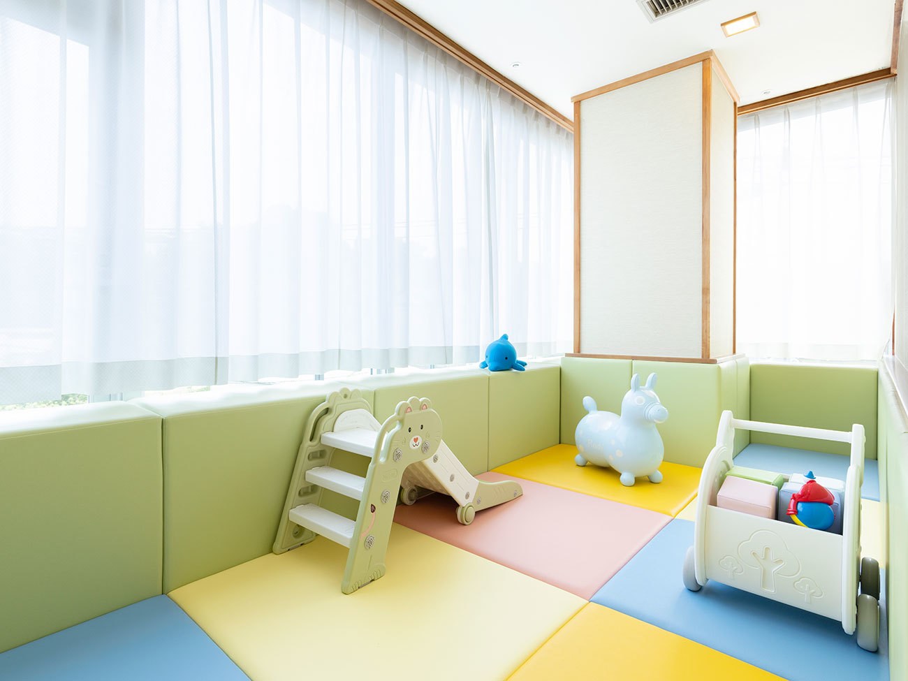大江戸温泉物語 伊東ホテルニュー岡部 【禁煙】スーペリア和洋室ツインキッズルーム内風呂あり※...
