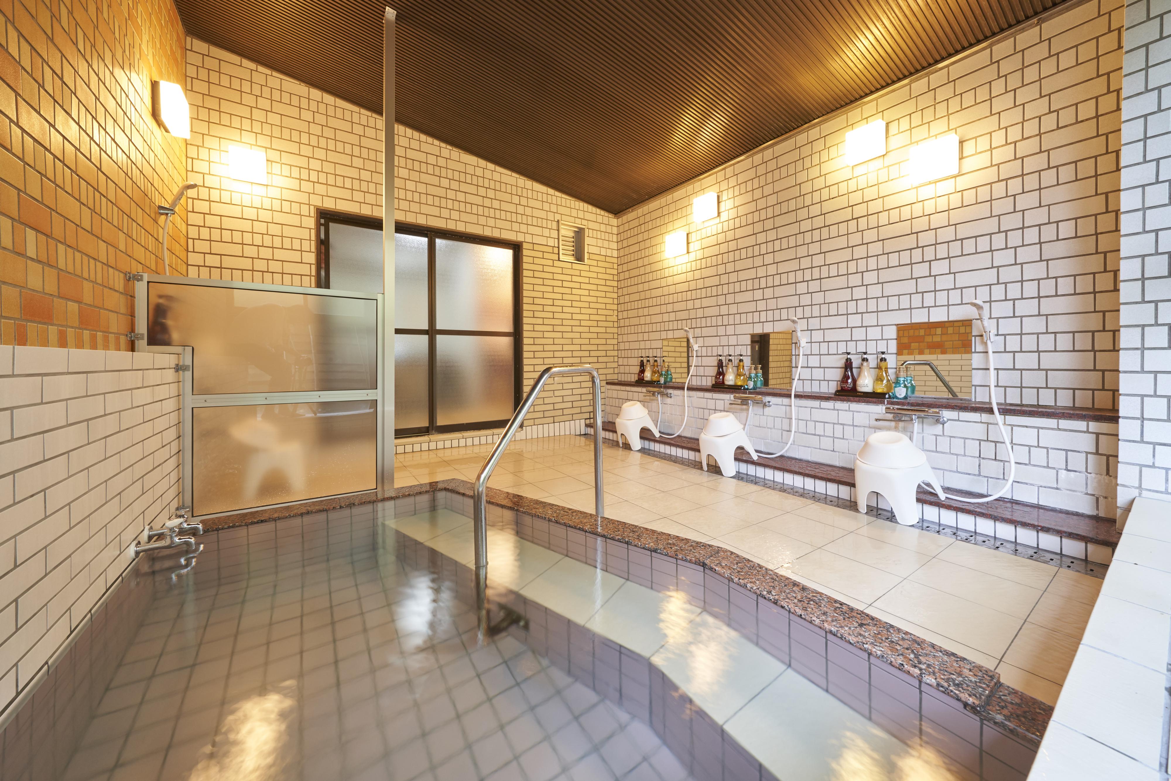 リブマックスリゾート伊豆高原ANNEX 【大浴場】5つの源泉を混ぜ合わせた、効能豊かな温泉