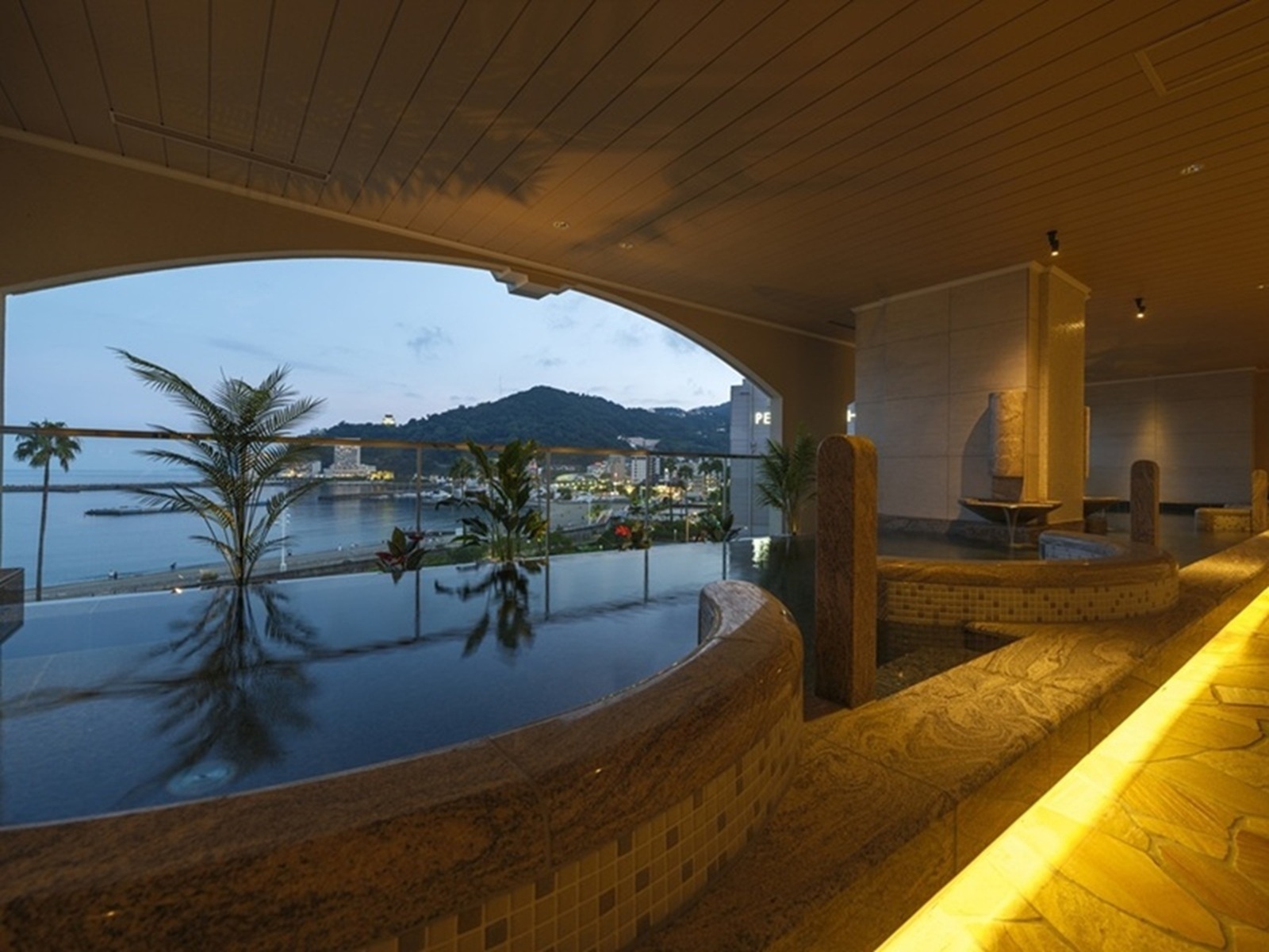 ラビスタ熱海テラス 【2食付】スタンダードプラン【バイキング】