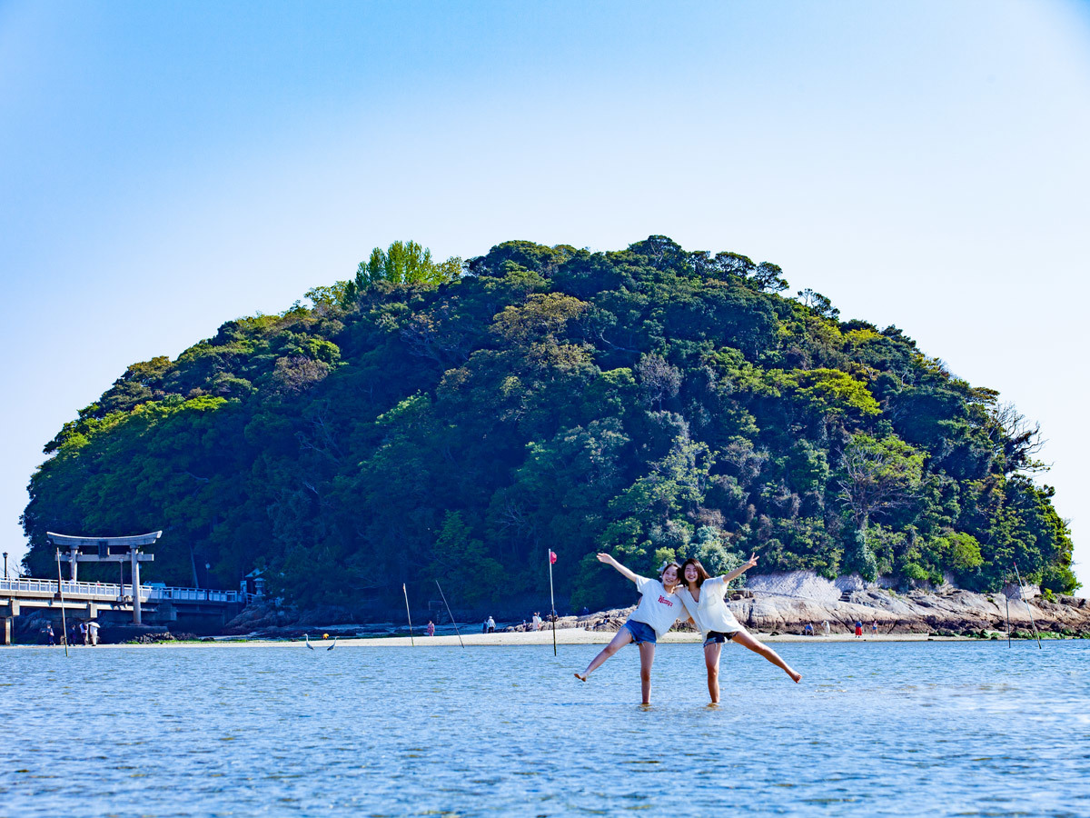 ホテル竹島 【ホテル竹島基本プラン】神域竹島を望むオーシャンフロント＆温泉と四季の食材を味わうリトリートホテル