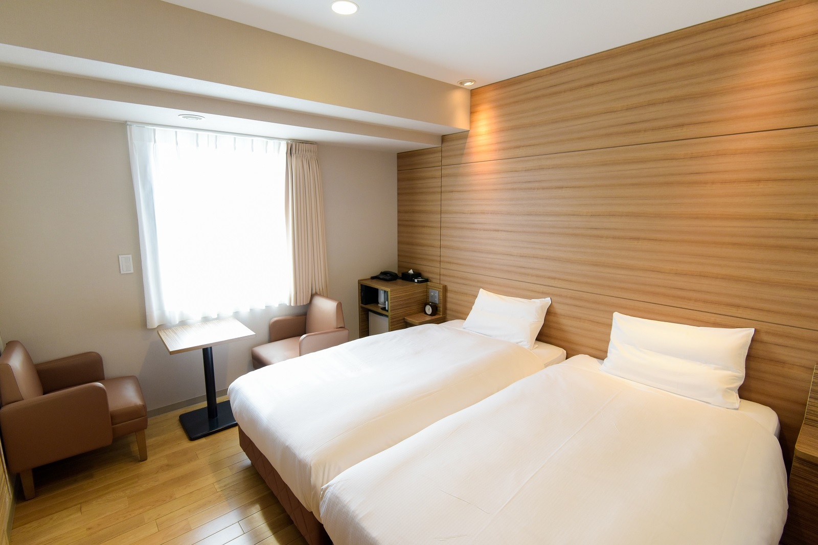 ヴィアイン名古屋新幹線口 ツインルーム　18㎡のバストイレセパレートのお部屋でフ...