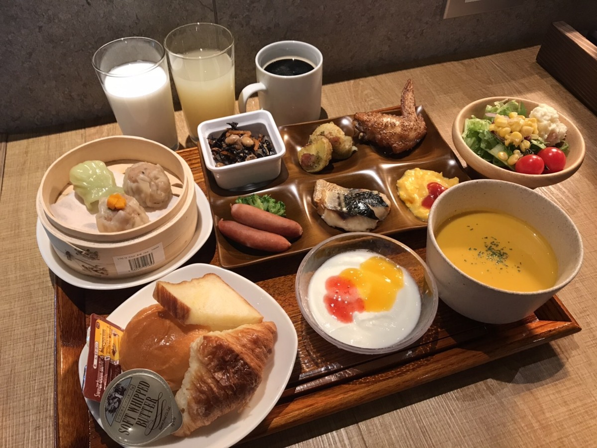 アパホテル〈名古屋駅前北〉 【朝食ビュッフェ付き】和洋中50種類以上のビュッフェ！【大浴殿完備！】