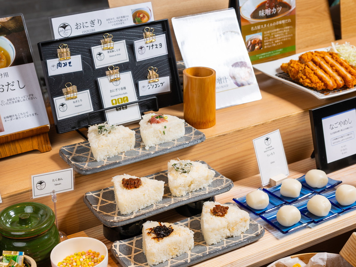 アパホテル〈名古屋駅前南〉 【朝食付き】名古屋の味覚と洋の彩りで迎える和洋ビュッフェ【名古屋旅行満喫】