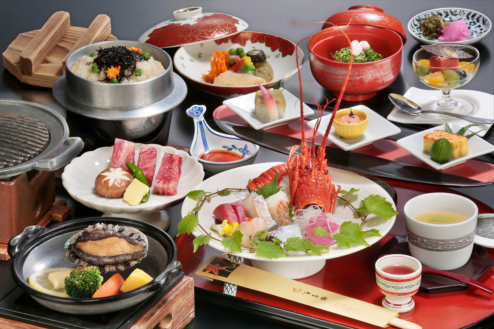 戸田家 ［期間限定］《夕食｜お部屋食》三昧会席｜伊勢海老＆鮑＆松阪牛の三大味覚