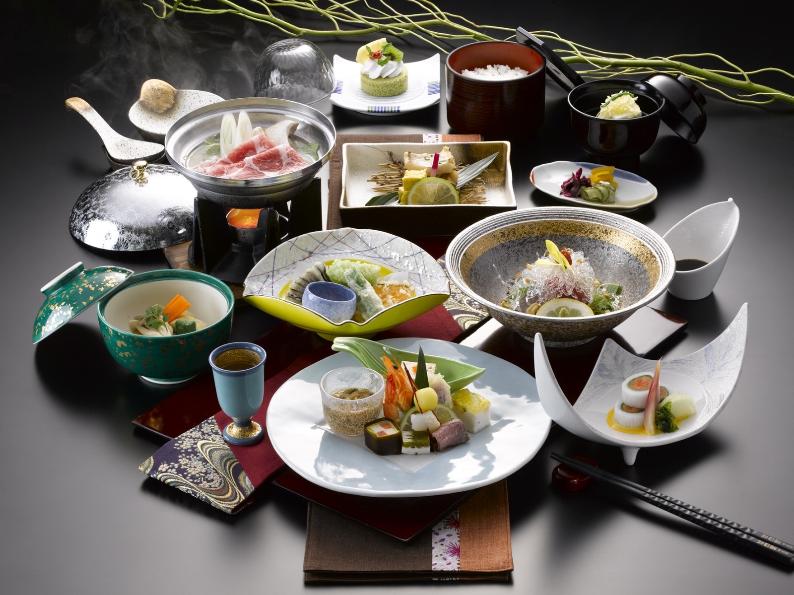 ホテル湯の本 【部屋食│平日限定◇シニアプラン】ゆっくり“美味”を楽しむ50歳以上からの大人旅♪（お部屋食）