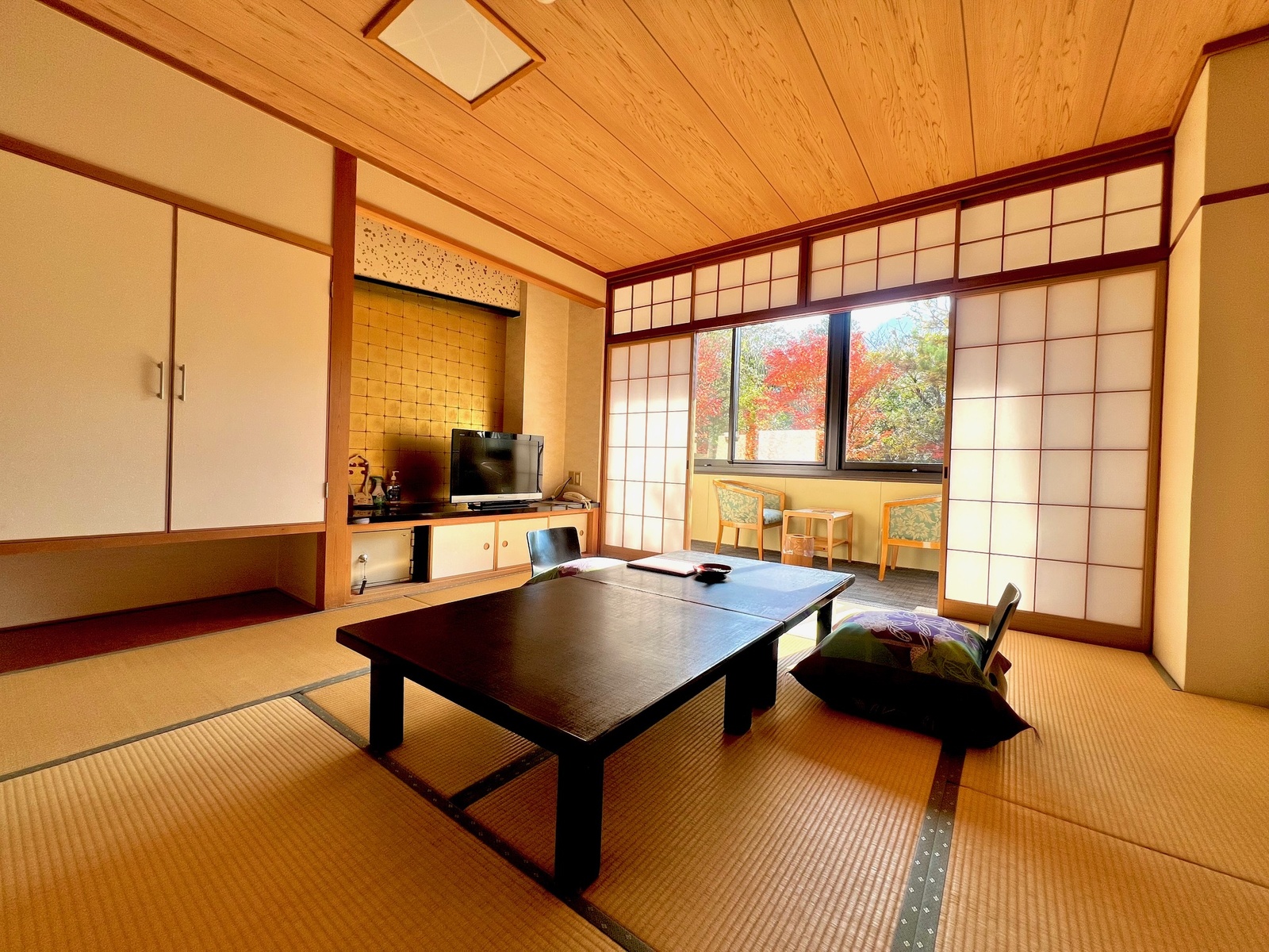 ホテル湯の本 【部屋食│平日限定◇シニアプラン】ゆっくり“美味”を楽しむ50歳以上からの大人旅♪（お部屋食）
