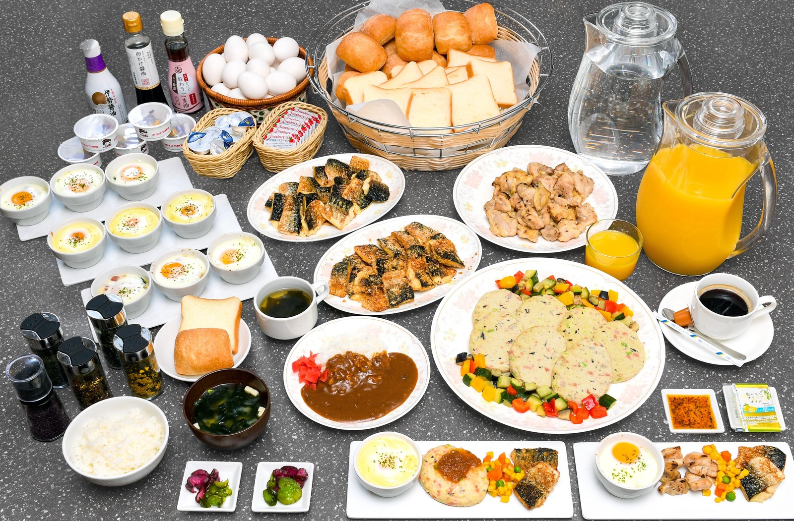 ホテルキャッスルイン鈴鹿 【WAON POINT ３％ 進呈プラン】朝食付★大浴場無料・駐車場無料★