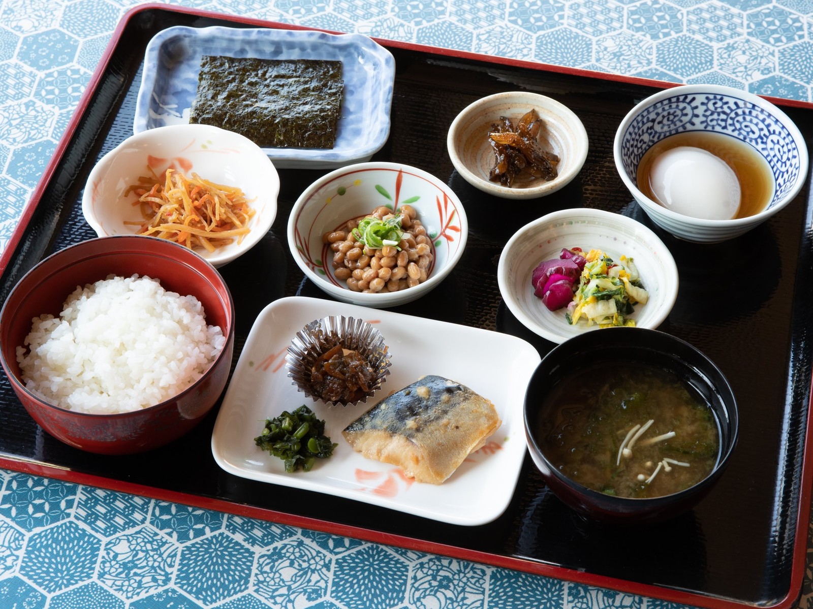 ホテルキャッスルイン伊勢 【シンプルステイ・朝食付】★最上階大浴場無料・駐車場無料★