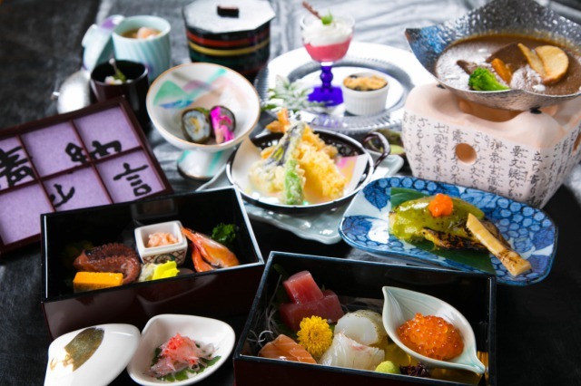 旅館　清少納言 ■1泊夕食つき■ ～出発の早い方におすすめ！～ 夜はのんびり、朝からゴルフ♪