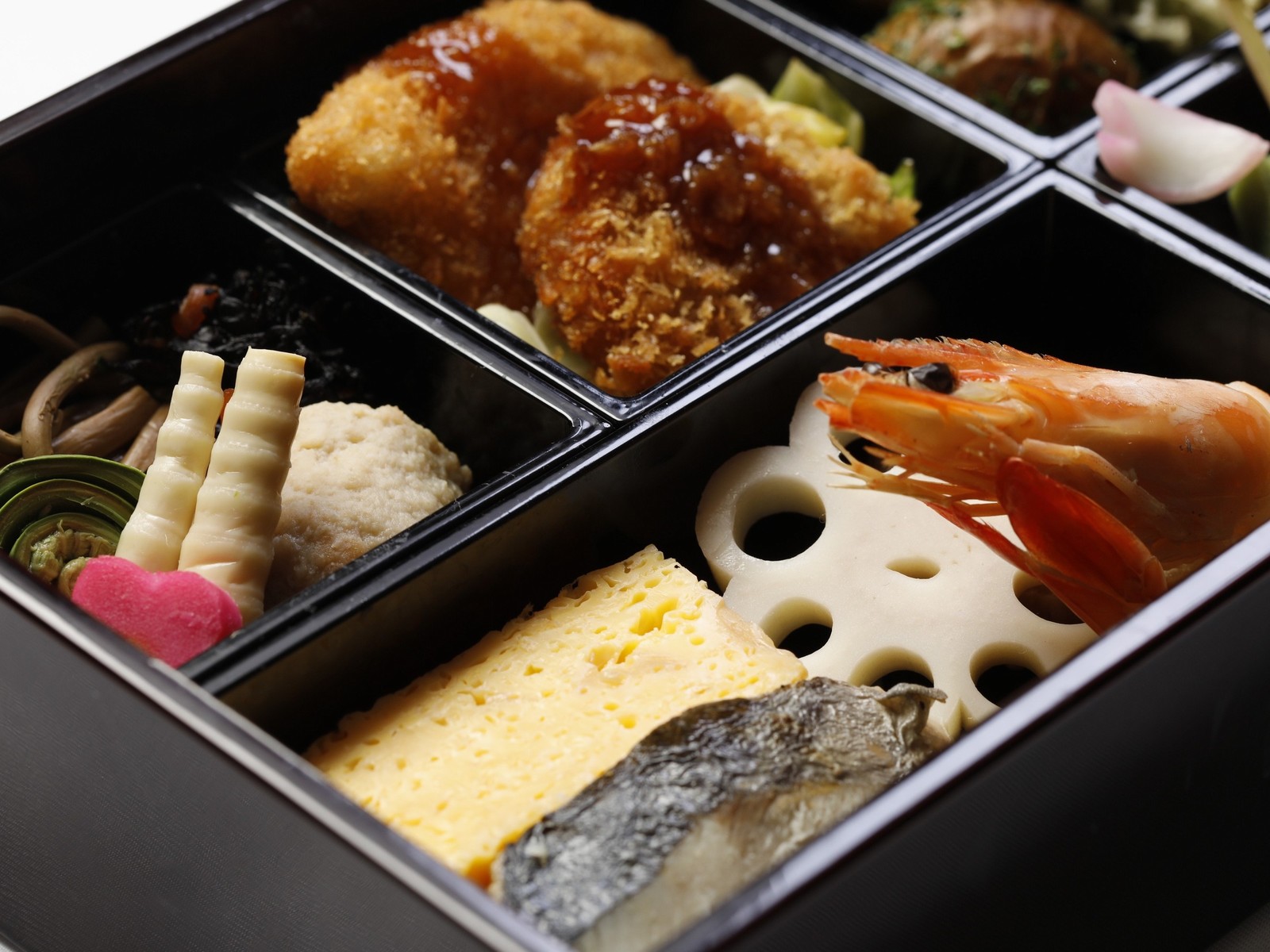 天然温泉 けやきの湯 ドーミーイン津 【連泊割◆朝食付き】【清掃なし】２連泊以上のwecoプラン＜Wi-Fi＆ランドリー無料＞