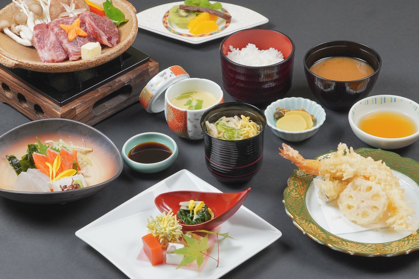 ヒルホテルサンピア伊賀 ≪しのび会席≫１泊２食＆天然温泉★三重、伊賀の地場食材たっぷりの和会席が楽しめるお値打ちプラン