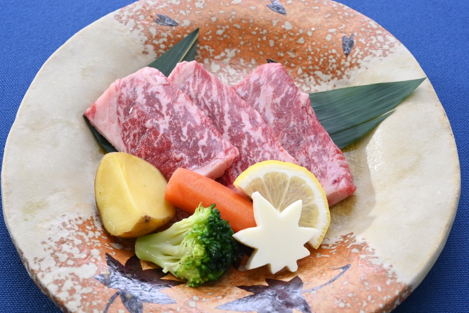 ホテル清海 人気NO.1☆三重グルメ松阪牛＆伊勢海老☆天然温泉で充実の旅を♪評判の海側客室アツアツ天ぷら！！