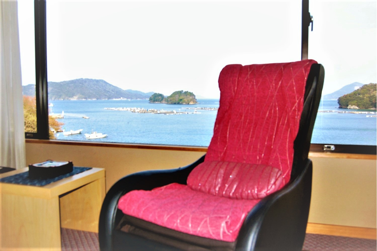 伊勢神宮のお膝元　鳥羽　胡蝶蘭 季和海(露天風呂付)12+6畳マッサージチェアー(一例)