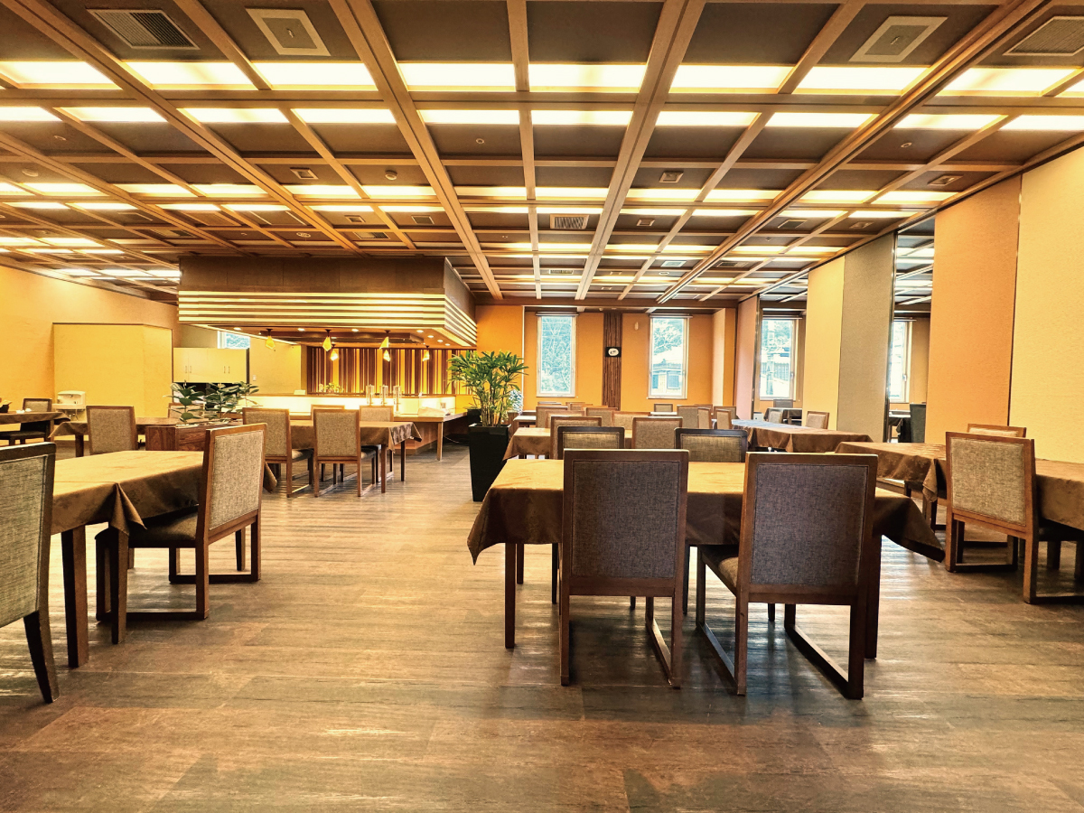 伊勢神宮のお膝元　鳥羽　胡蝶蘭 《厳選☆伊勢海老・鮑・黒毛和牛》伊勢海老・鮑選べる料理法★お部屋で至福の時を