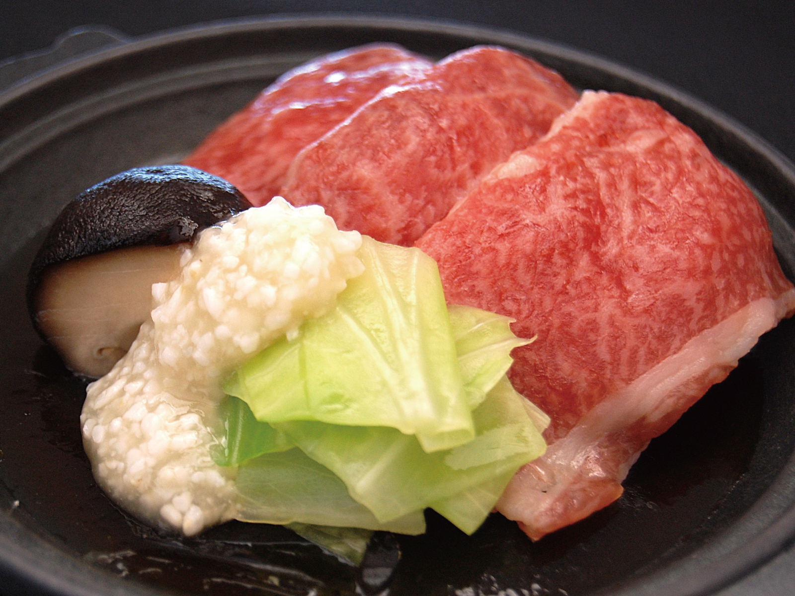 伊勢神宮のお膝元　鳥羽　胡蝶蘭 【伊勢海老/他二種の姿盛と黒毛和牛付★二大味覚創作会席】ご夕食はお部屋食でのんびり愉しむ