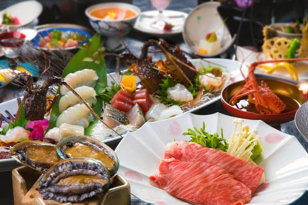 鳥羽ビューホテル 花真珠 ≪三重の“ブランドグルメ”制覇！≫『松阪牛』・『伊勢海老』・『鮑』の≪欲張り≫会席