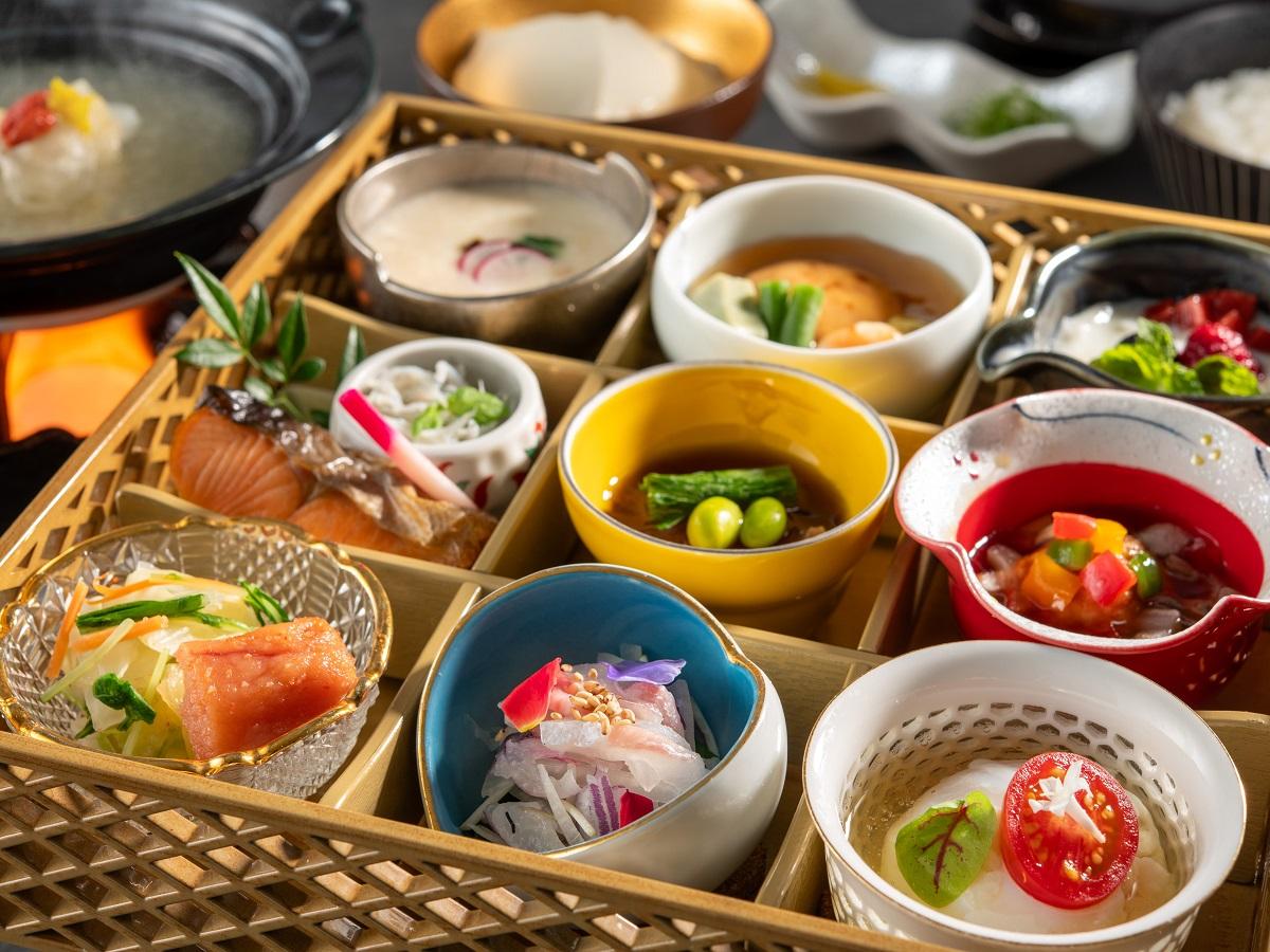 亀の井ホテル　彦根 【土地の恵み会席】選べるメイン・近江牛すき焼き又は近江牛しゃぶしゃぶ