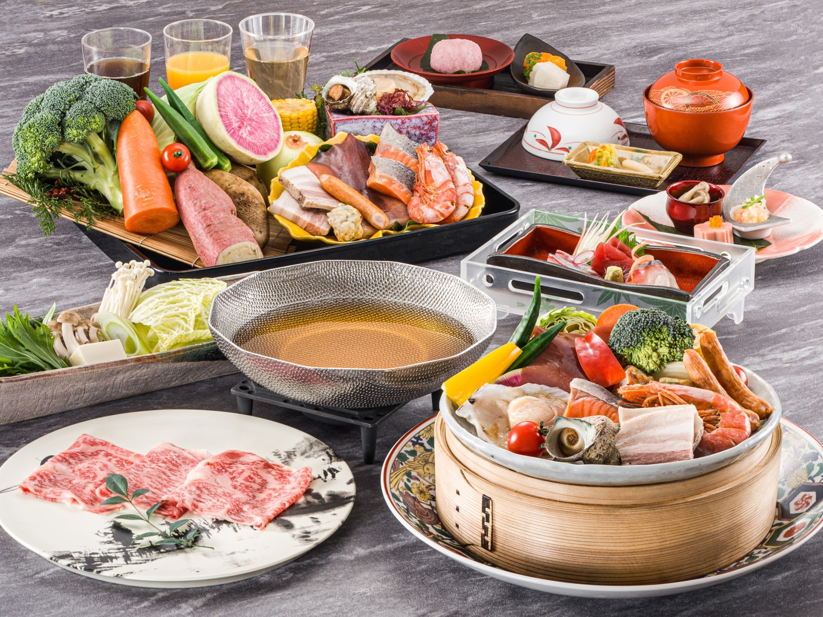 リゾーピア久美浜 【夕食17：00】ブランド和牛しゃぶしゃぶ＆豪快造り盛り×海鮮グリルハーフブッフェ《2食付》