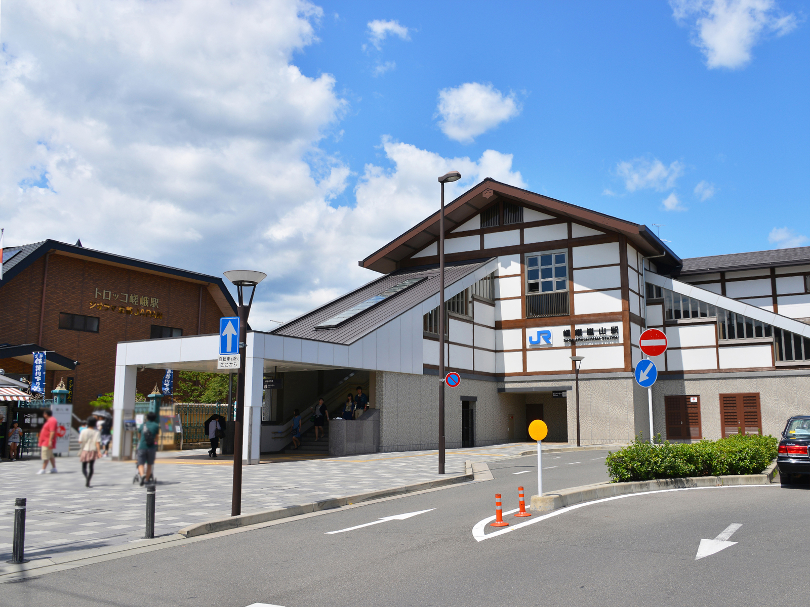ホテルビナリオ嵯峨嵐山 JR嵯峨嵐山駅南口・トロッコ嵯峨駅より徒歩1分