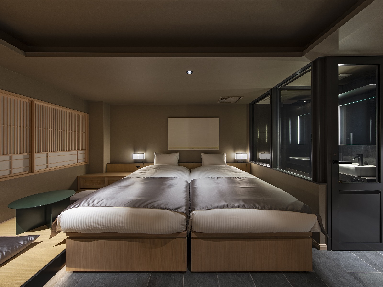 hotel tou nishinotoin kyoto デラックスツイン　23㎡　
ベッド幅110cm