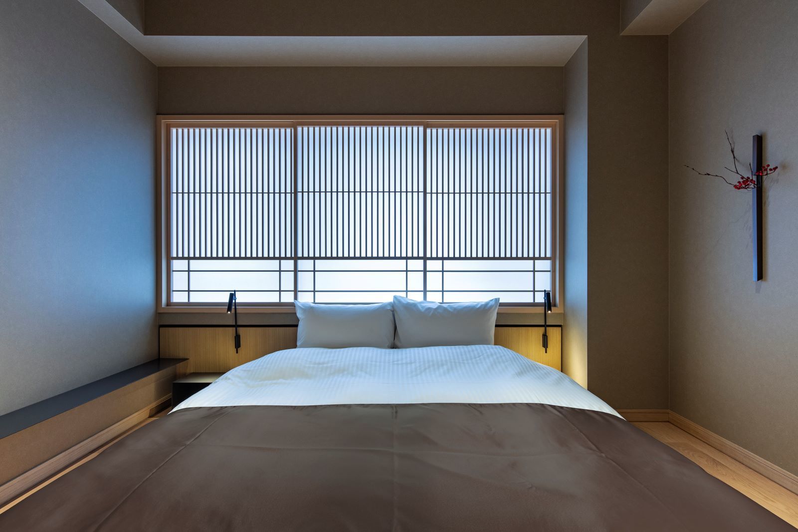 hotel tou nishinotoin kyoto モデレートクイーン　17㎡　 ベッド幅160ｃｍ