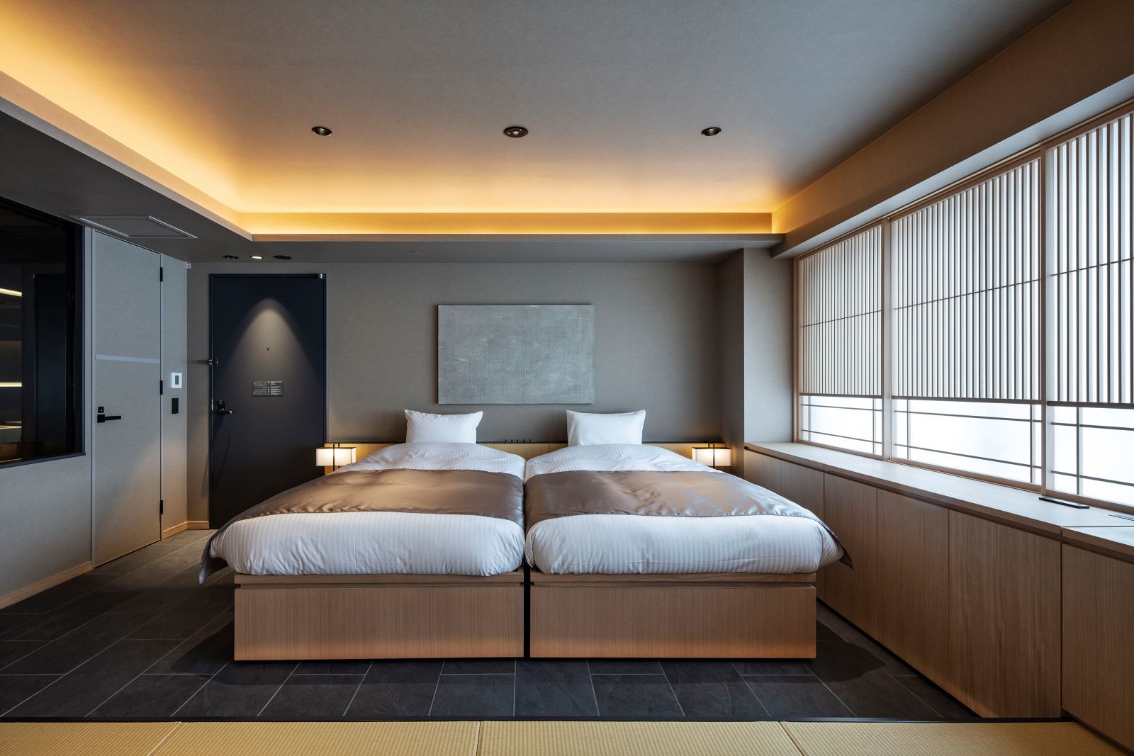 hotel tou nishinotoin kyoto touプレミアムツイン　35㎡　ベッド幅120ｃｍ