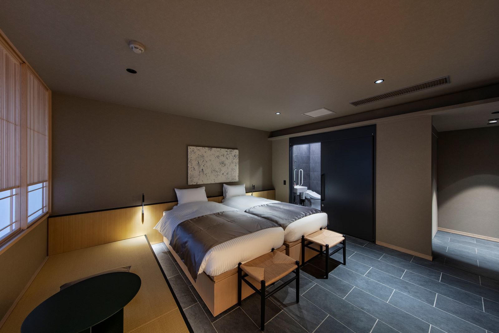 hotel tou nishinotoin kyoto アクセシブルツイン　27㎡　 ベッド幅100ｃｍ
