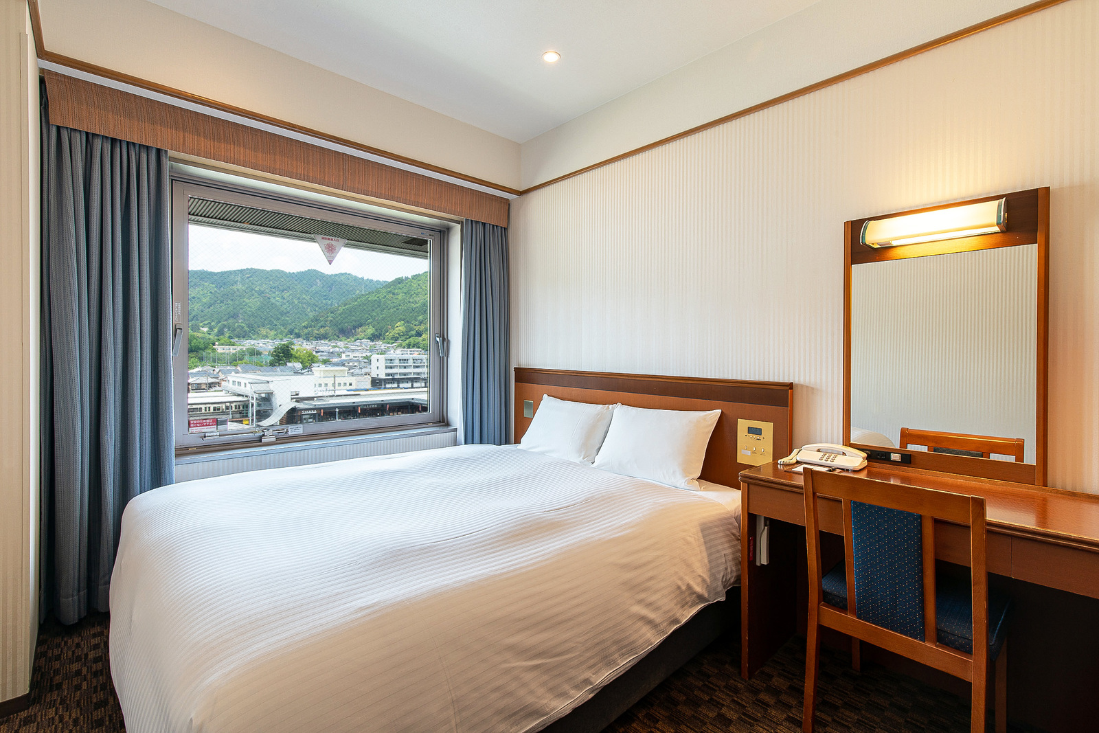 京都山科ホテル山楽 部屋画像1