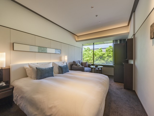 ソラリア西鉄ホテル京都プレミア三条鴨川 【ダブル（25.5㎡）】180cm幅ベッドでゆっくりお...