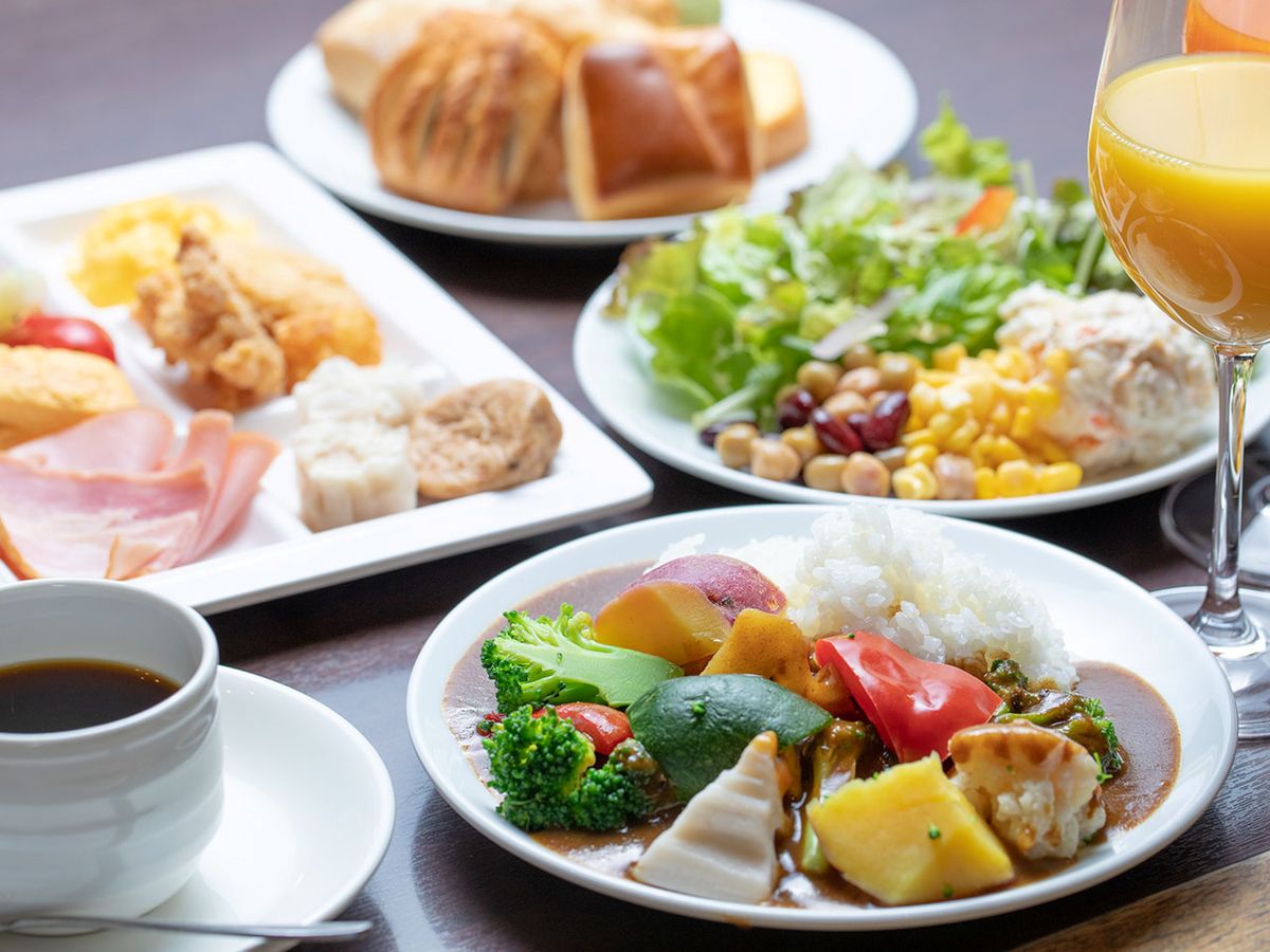アパホテル〈京都駅堀川通〉 【朝食付き】和・洋・アジアン料理で満たされる朝食ビュッフェ【最上階に大浴殿・露天風呂・サウナ完備】