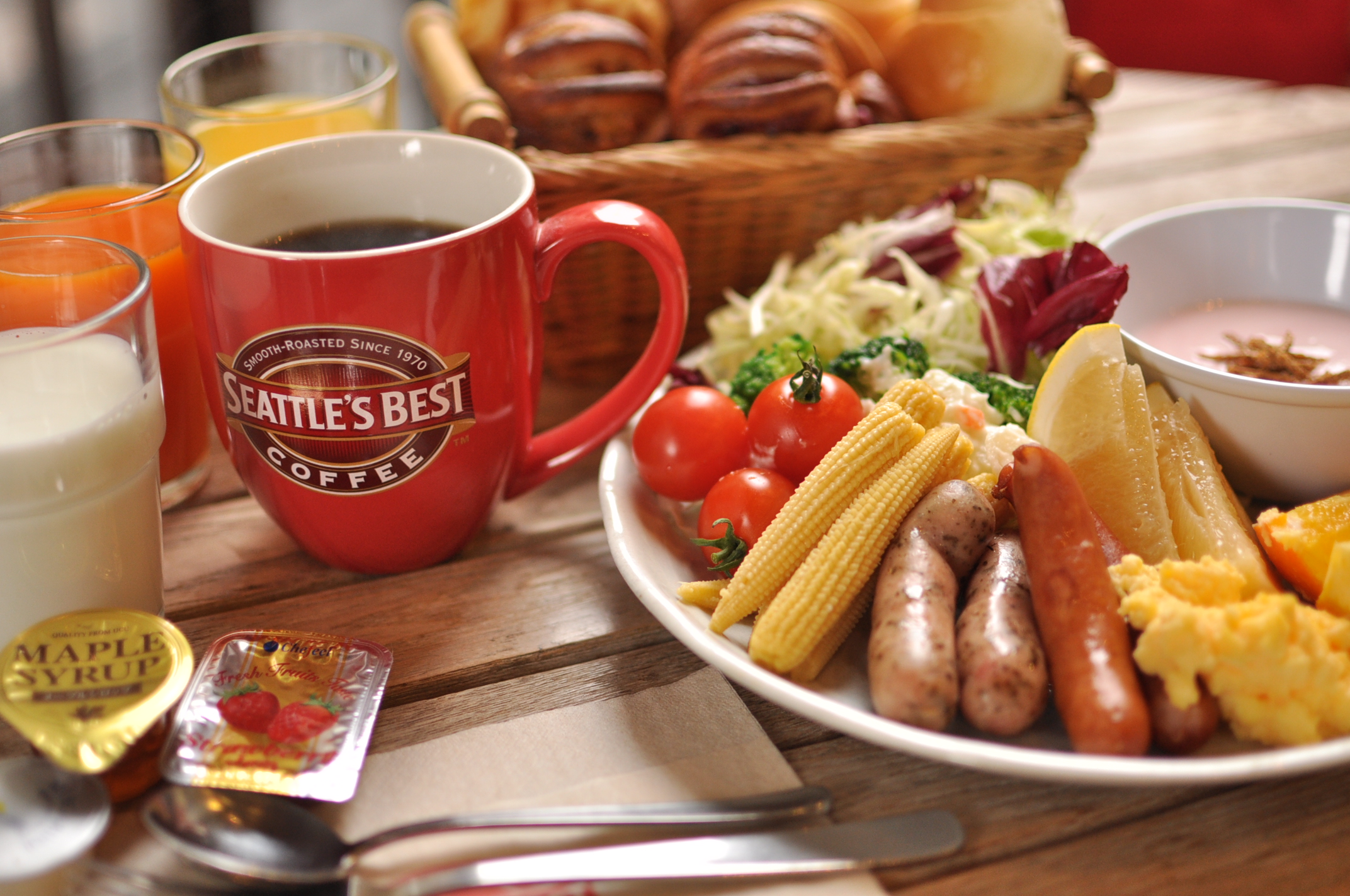 アパホテル〈京都駅前中央口〉 【朝食付き】一日の始まりはおいしい朝食から　【JR京都駅から徒歩３分！】