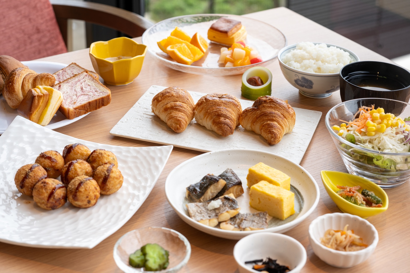 変なリゾート＆スパ　関西空港 ☆大絶賛☆絶品希少部位鉄板焼きを楽しむ夕食と朝食ビュッフェ2食付き　