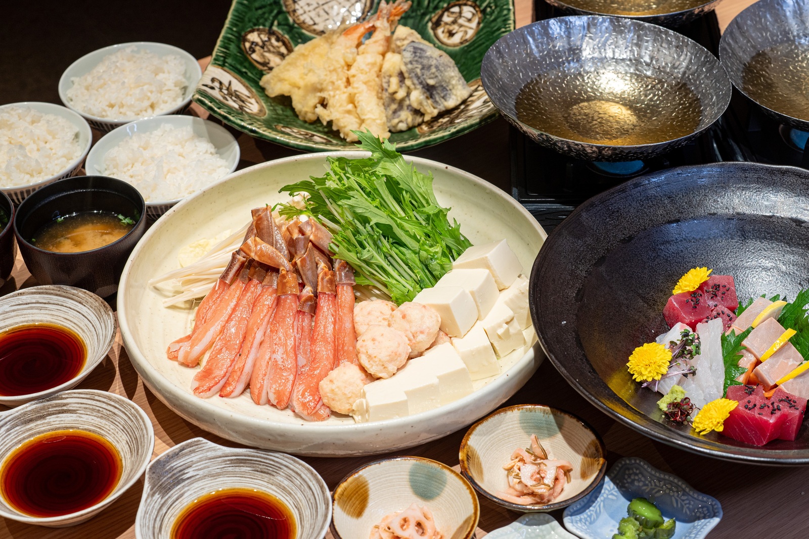 変なリゾート＆スパ　関西空港 ☆支配人オススメ!☆カニしゃぶ堪能・和御膳夕食とビュッフェ朝食