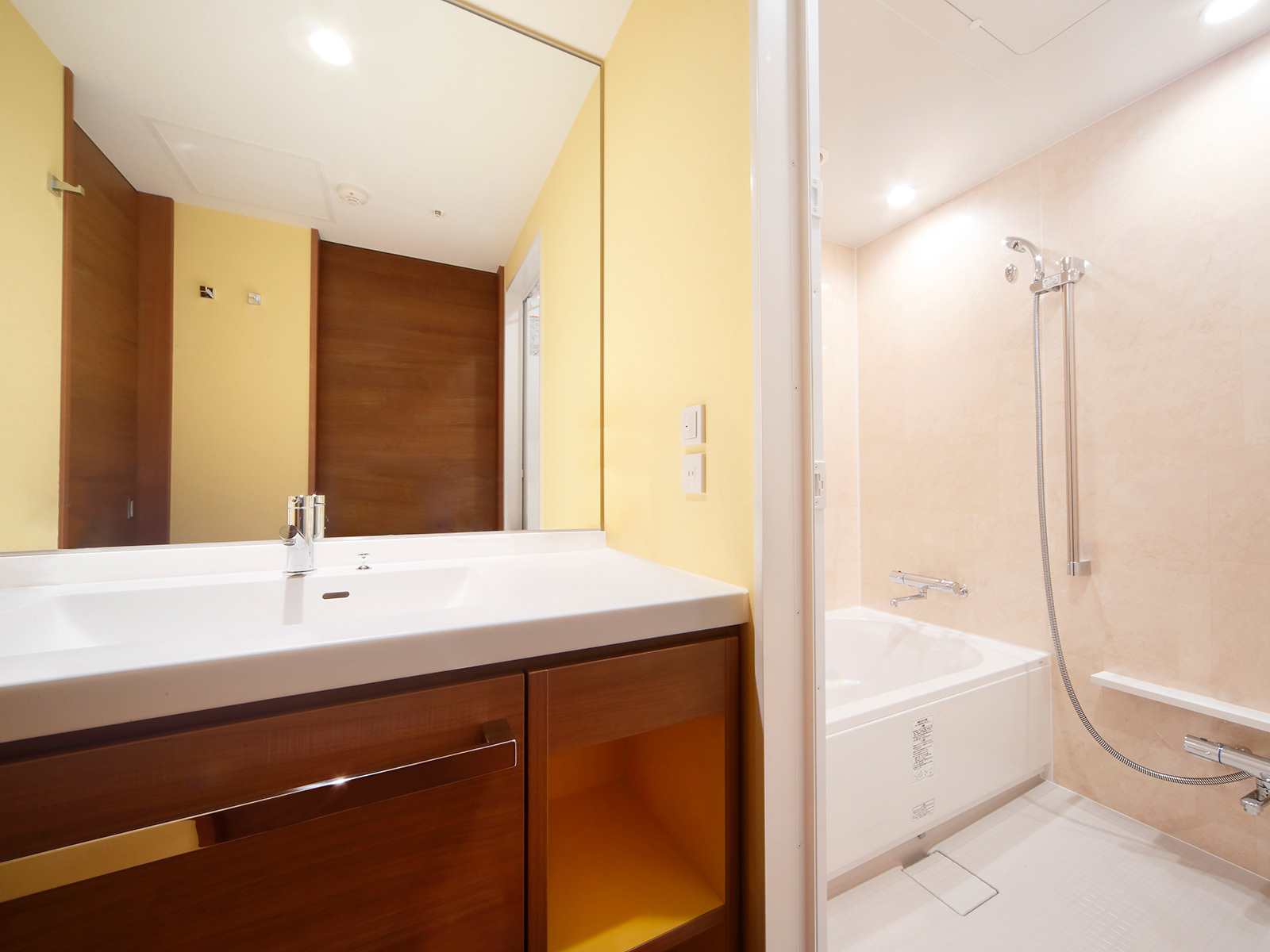 ホテルユニバーサルポート ヴィータ 太陽の恵みいっぱいの朝食付きステイ