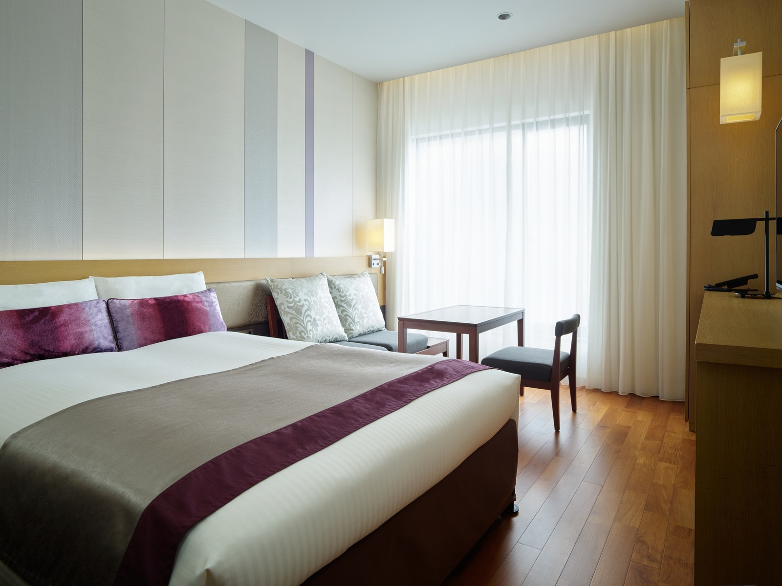 三井ガーデンホテル大阪プレミア スタンダードダブル（シャワーブース）