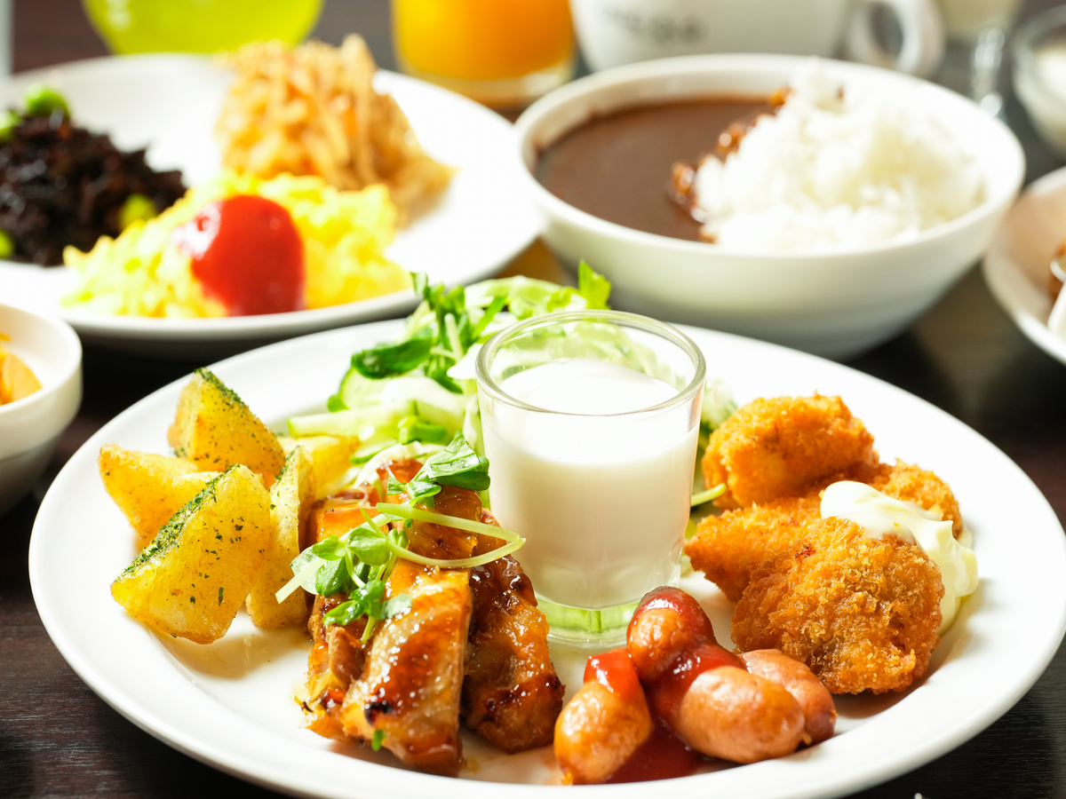 アパホテル〈新大阪駅南〉 【朝食付】一日の始まりは朝食から！【アパは映画もアニメも見放題】