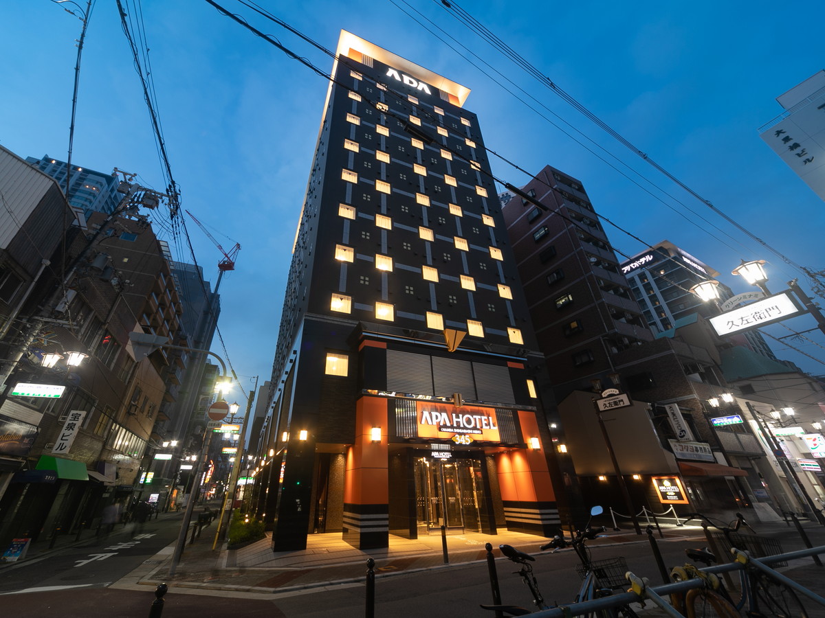 アパホテル〈なんば心斎橋西〉