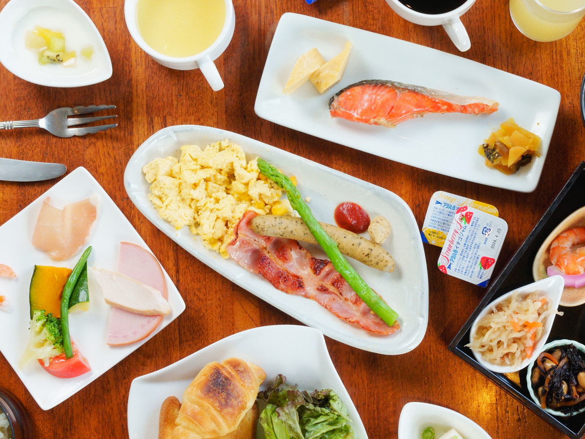 アパホテル〈天王寺駅前〉 【朝食付き】和洋選べる定食スタイル！一日の始まりはおいしい朝食から【アパは映画もアニメも見放題】