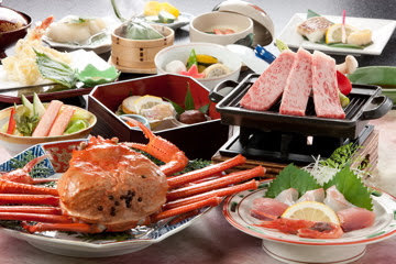 心の宿　三國屋 ★期間限定★この時期限定の香住がにと但馬牛ステーキを一緒に！特典付き贅沢プラン♪
