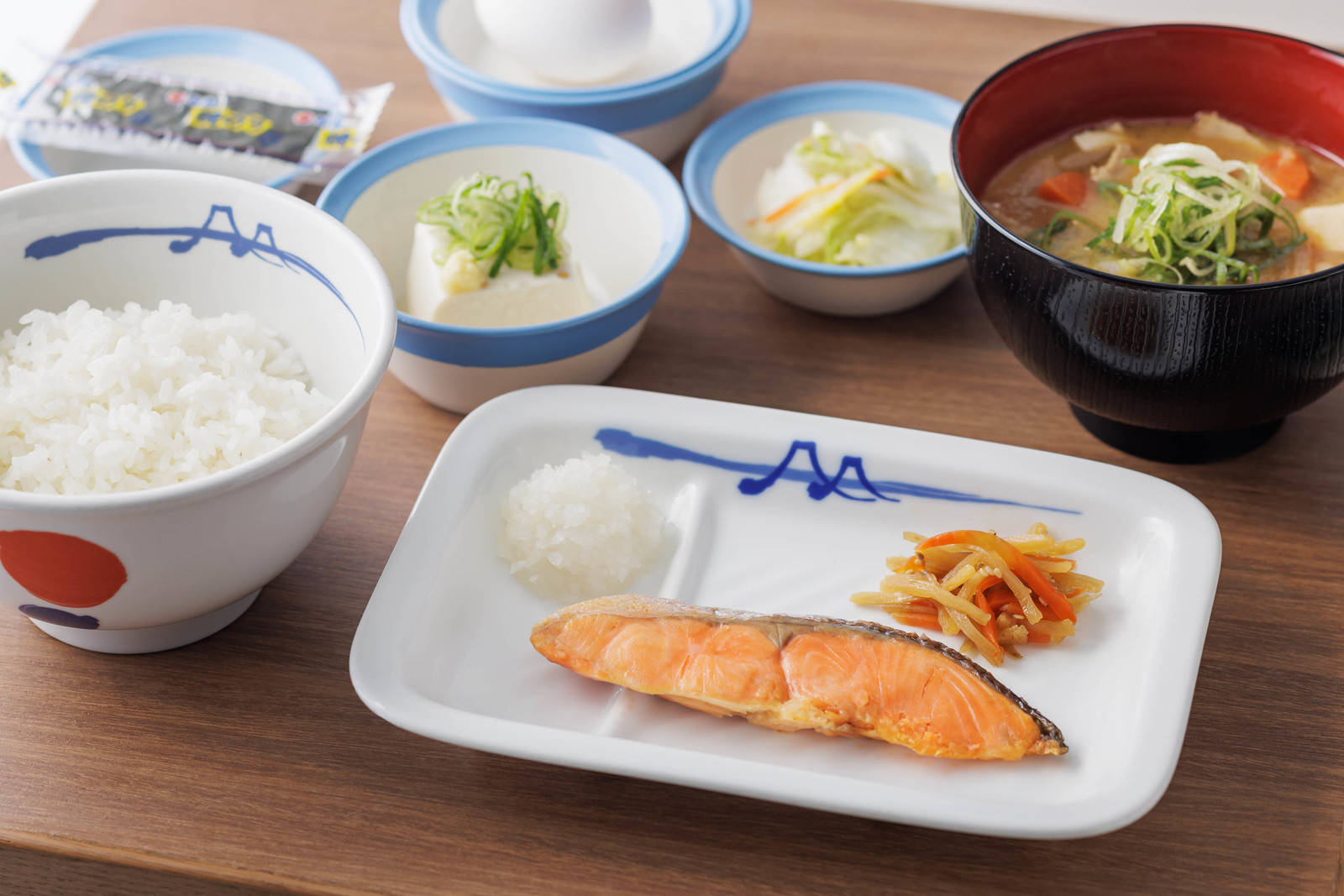 フォーポイント フレックス by シェラトン 神戸三宮 【24年11月開業】スタンダード朝食付きプラン